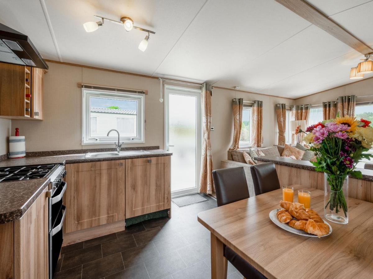 Holiday Home Nairn Lochloy Golf View By Interhome Екстериор снимка